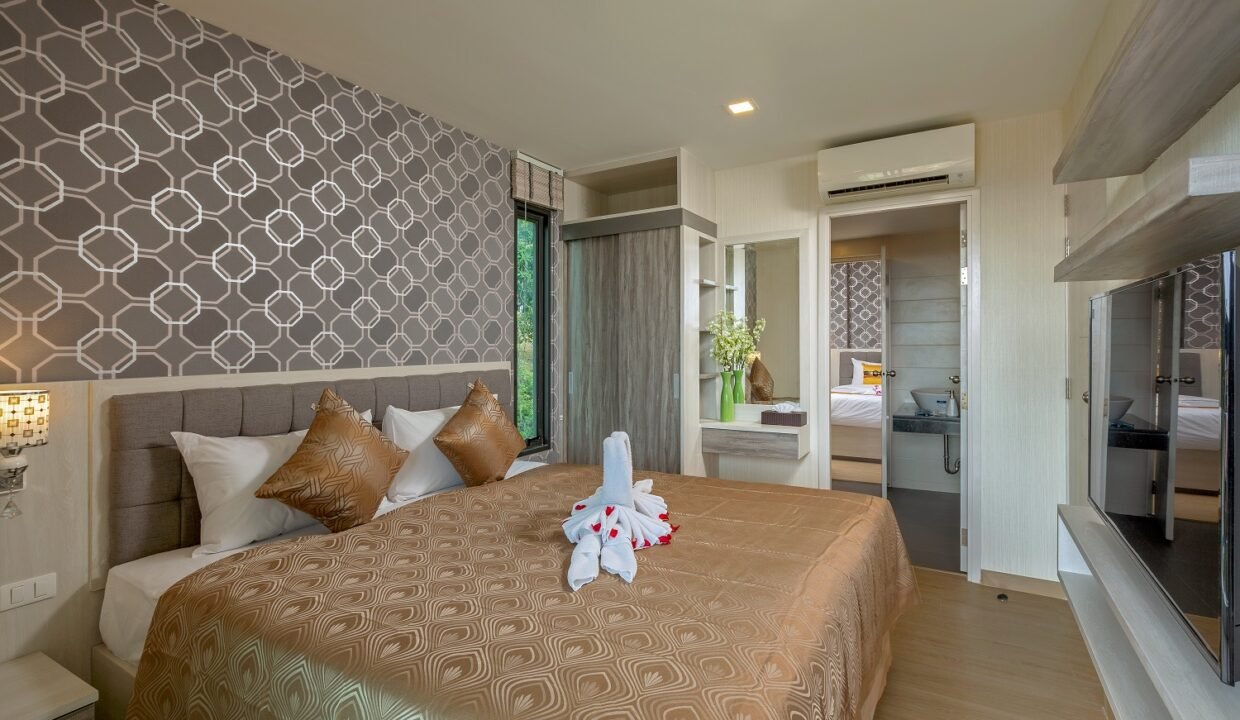 Room E_004